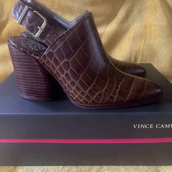 Vince Camuto Chemine mule with adjustable sling strap. New never worn. - Picture 2 of 4